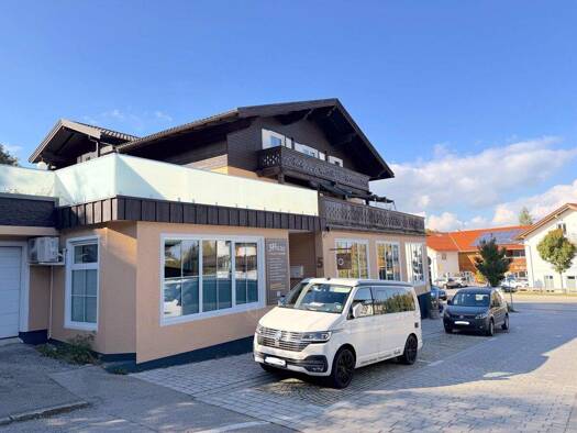 Praxis zum Kauf 249.000 € Egartnerstraße 5 Bernau Bernau am Chiemsee 83233