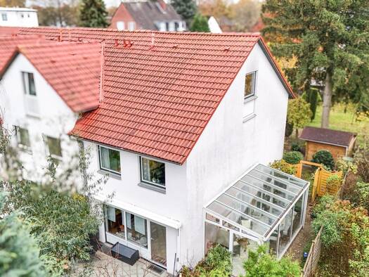 Reihenendhaus zum Kauf 650.000 € 5 Zimmer 135,6 m² 320 m² Grundstück Schnelsen Hamburg 22457