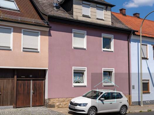 Reihenmittelhaus zum Kauf 89.000 € 119 m² 315 m² Grundstück Konnersreuth 95692