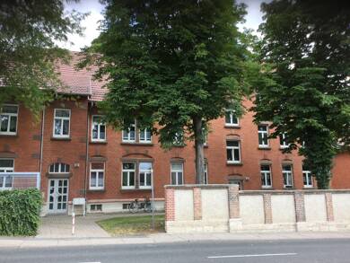 Wohnung zur Miete nur mit Wohnberechtigungsschein 210 € 2 Zimmer 58,2 m² 1. Geschoss frei ab sofort Kleinspehnstr. 19 a Bad Langensalza Bad Langensalza 99947