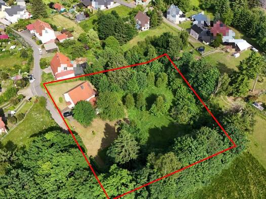 Haus zum Kauf 295.000 € 7 Zimmer 200 m² 4.222 m² Grundstück Tambach-Dietharz 99897