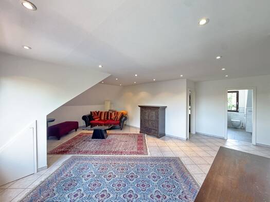 Wohnung zur Miete 1.350 € 5 Zimmer 140 m² 2. Geschoss Wasserburger Landstraße 2 Vaterstetten Vaterstetten 85591