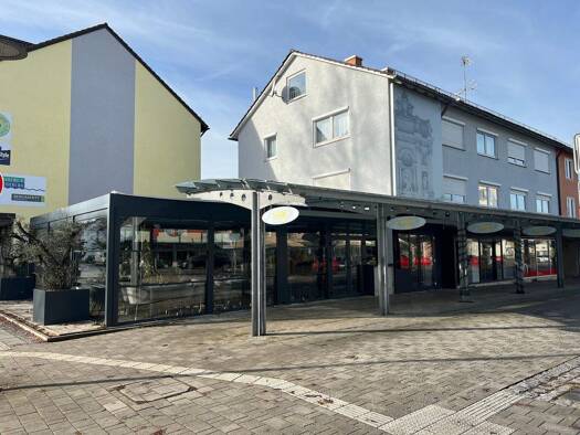 Wohnung zur Miete 750 € 3 Zimmer 63 m² 2. Geschoss Rathausplatz 18 Traunreut 83301