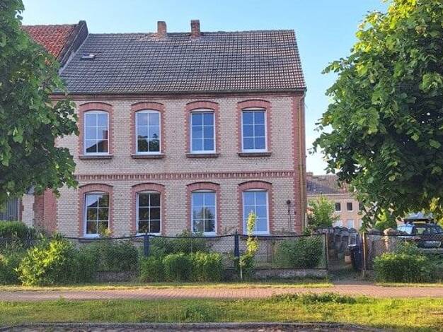 Reihenendhaus zum Kauf 95.000 € 6 Zimmer 150 m² 510 m² Grundstück Tribsees Tribsees 18465