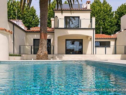 Haus zum Kauf 1.295.000 € Empuriabrava 17487