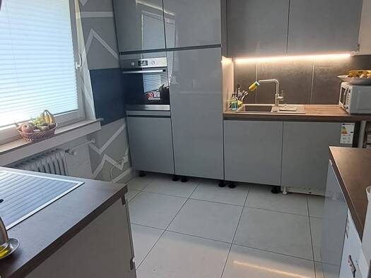 Wohnung zur Miete 970 € 3,5 Zimmer 85 m² Geschoss 2/3 frei ab 21.08.2026 Oberstr. 52 Langendreer Bochum 44892
