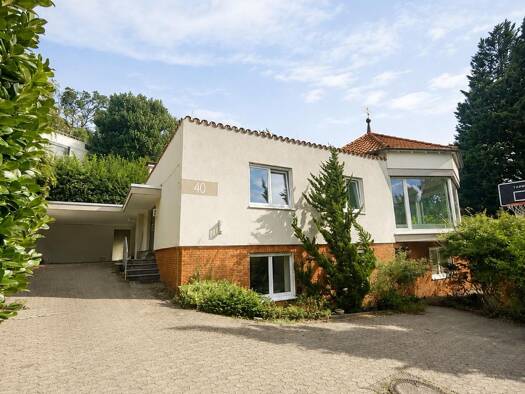 Einfamilienhaus zum Kauf 1.100.000 € 10 Zimmer 291 m² 1.030 m² Grundstück frei ab sofort Seeheim Seeheim-Jugenheim 64342