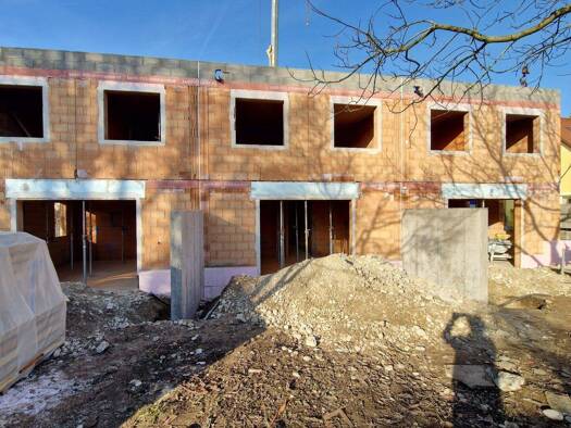 Reihenmittelhaus zum Kauf - Erstbezug 369.000 € 5 Zimmer 101,7 m² Ödtfeldstraße 7 Traun 4050