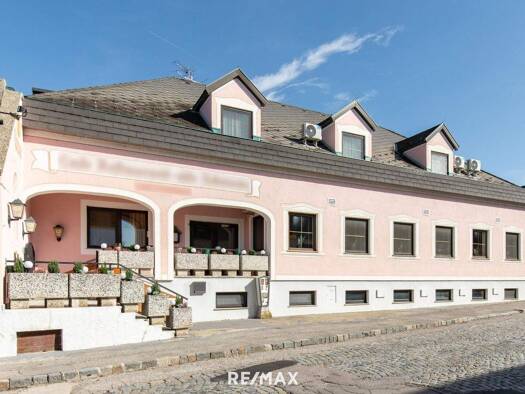 Restaurant zum Kauf 799.000 € 1.084 m² Gastrofläche 640 m² Grundstück Sommerein 2453