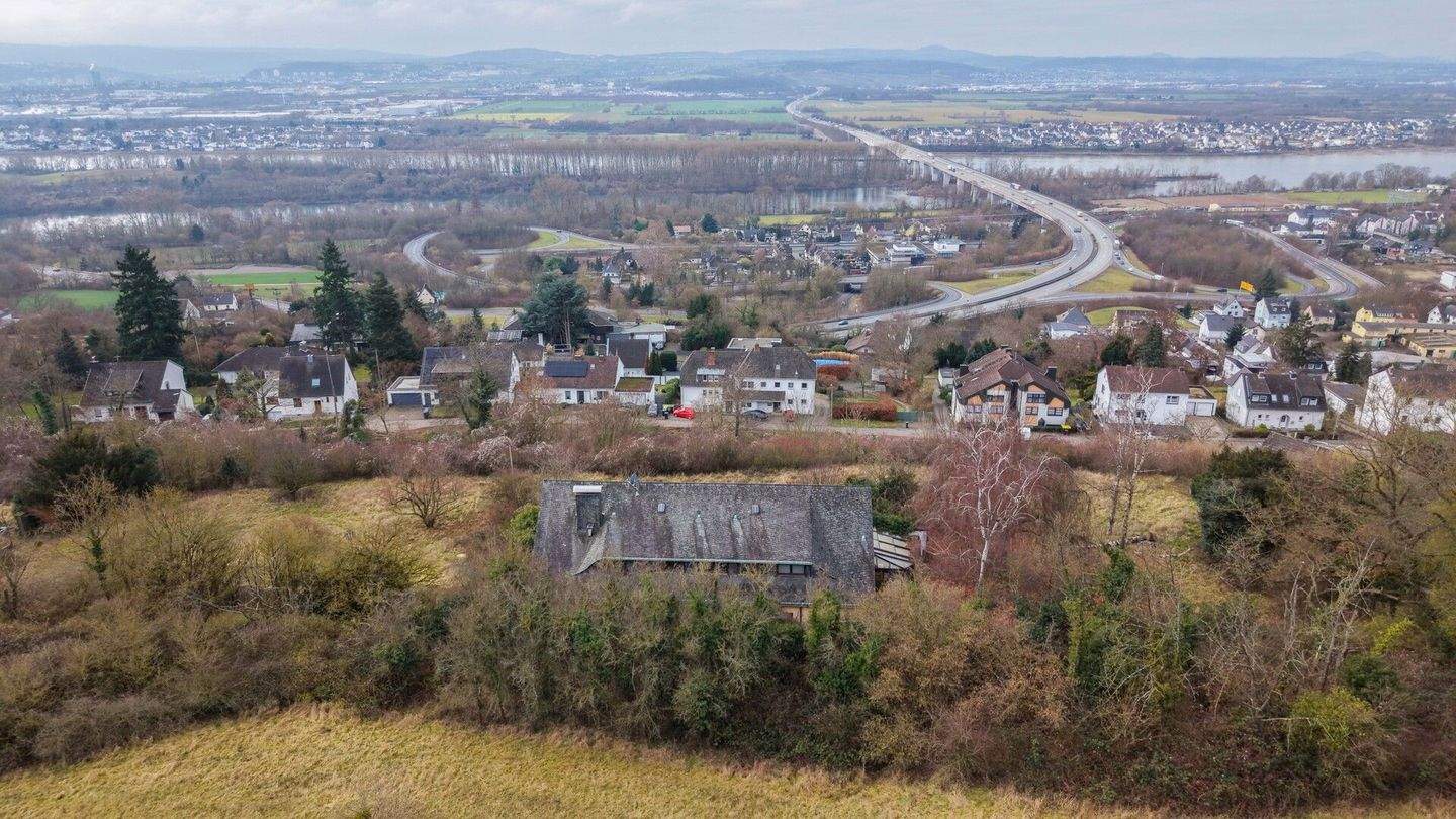 Immobilie in Bendorf - Außergewöhnliches, exklusives Anwesen in herausragender Aussichtslage von Bendorf! - Bild 2