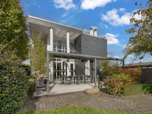 Villa zum Kauf 1.950.000 € 5 Zimmer 333,1 m² 862 m² Grundstück Schneidhain Königstein 61462