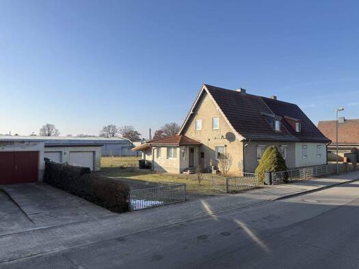 Doppelhaushälfte zum Kauf provisionsfrei 168.000 € 5 Zimmer 124 m² 1.149 m² Grundstück frei ab sofort Wittenberge 19322