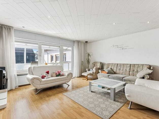 Wohnung zum Kauf 349.000 € 4 Zimmer 130 m² Nieder-Weisel Butzbach 35510