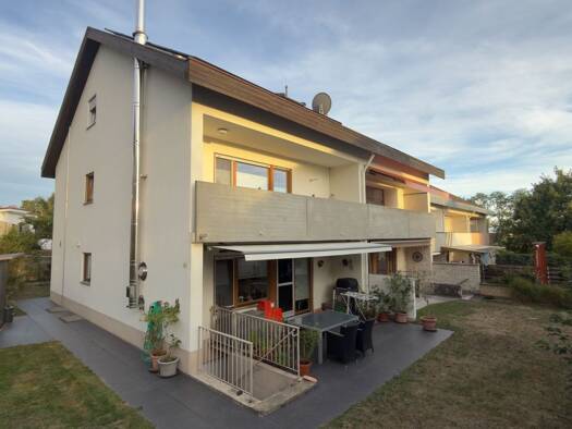Reihenhaus zum Kauf provisionsfrei 690.000 € 3 Zimmer 150,1 m² 360 m² Grundstück frei ab 01.01.2027 Efringen-Kirchen Efringen-Kirchen 79588