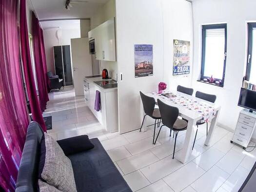 Wohnung zur Miete 700 € 2 Zimmer 42 m² Geschoss EG/3 Derendingen Tübingen 72072