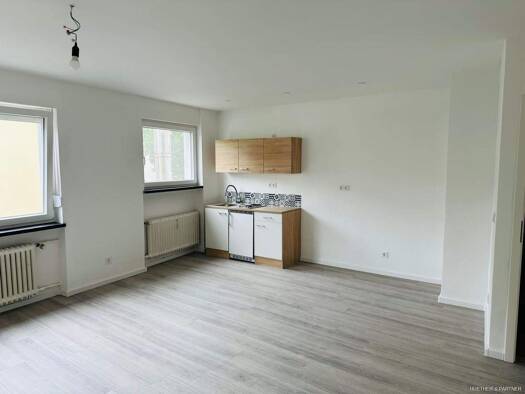 Wohnung zur Miete 550 € 1 Zimmer 38 m² frei ab sofort St Johann Saarbrücken / Sankt Johann 66111
