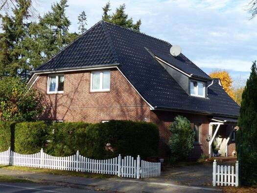 Mehrfamilienhaus zum Kauf als Kapitalanlage geeignet 385.000 € 7 Zimmer 165 m² 951 m² Grundstück Rottorf Winsen 21423