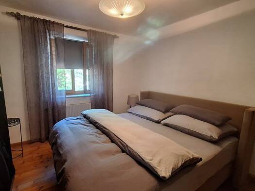 Immobilie in Ebreichsdorf - Haus zum Kauf - Ebreichsdorf - 750.000 € - 4 Zimmer, 170 m², 601 m² Grundstück, frei ab 01.10.2026 - Bild 2
