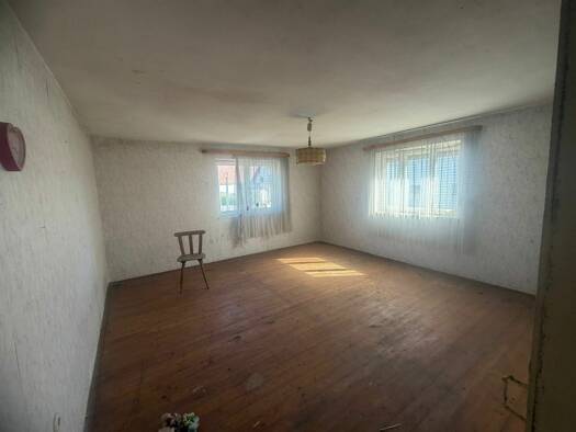 Bauernhaus zum Kauf 280.000 € 8 Zimmer 159 m² 859 m² Grundstück Straß Burgheim 86666