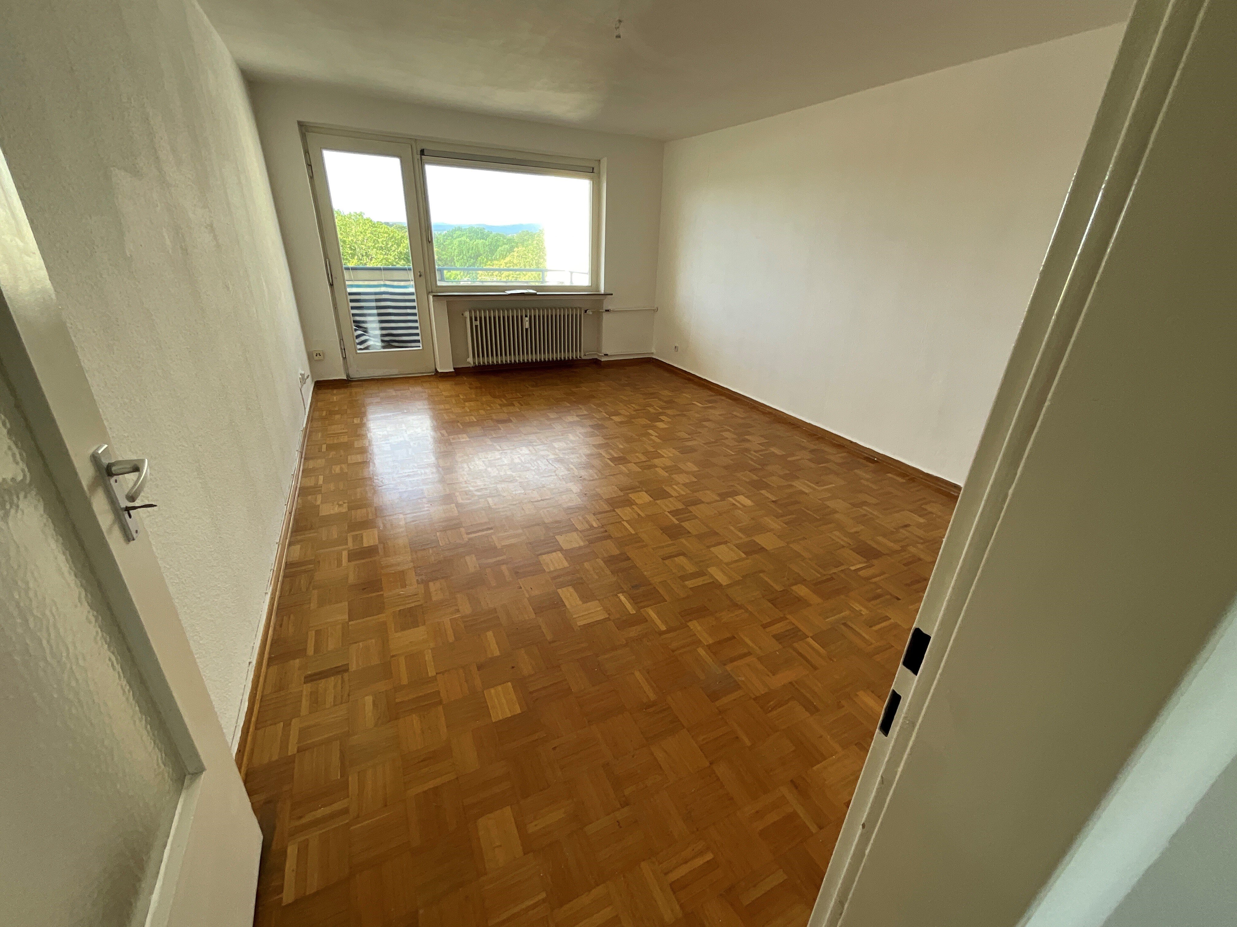 Wohnung zur Miete 780 € 3 Zimmer 69 m²<br/>Wohnfläche 7.<br/>Geschoss 16.01.2025<br/>Verfügbarkeit Zeppelinstraße 9 Eschborn Eschborn 65760