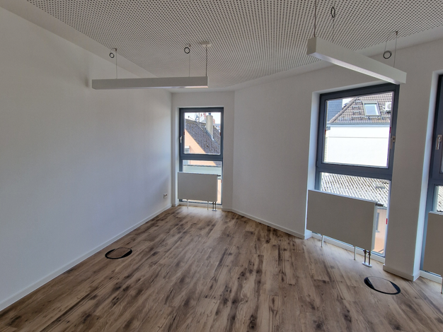Bürofläche zur Miete provisionsfrei 18 m² Bürofläche teilbar ab 7 m² Frankfurter Straße 11 Kronberg Kronberg im Taunus 61476