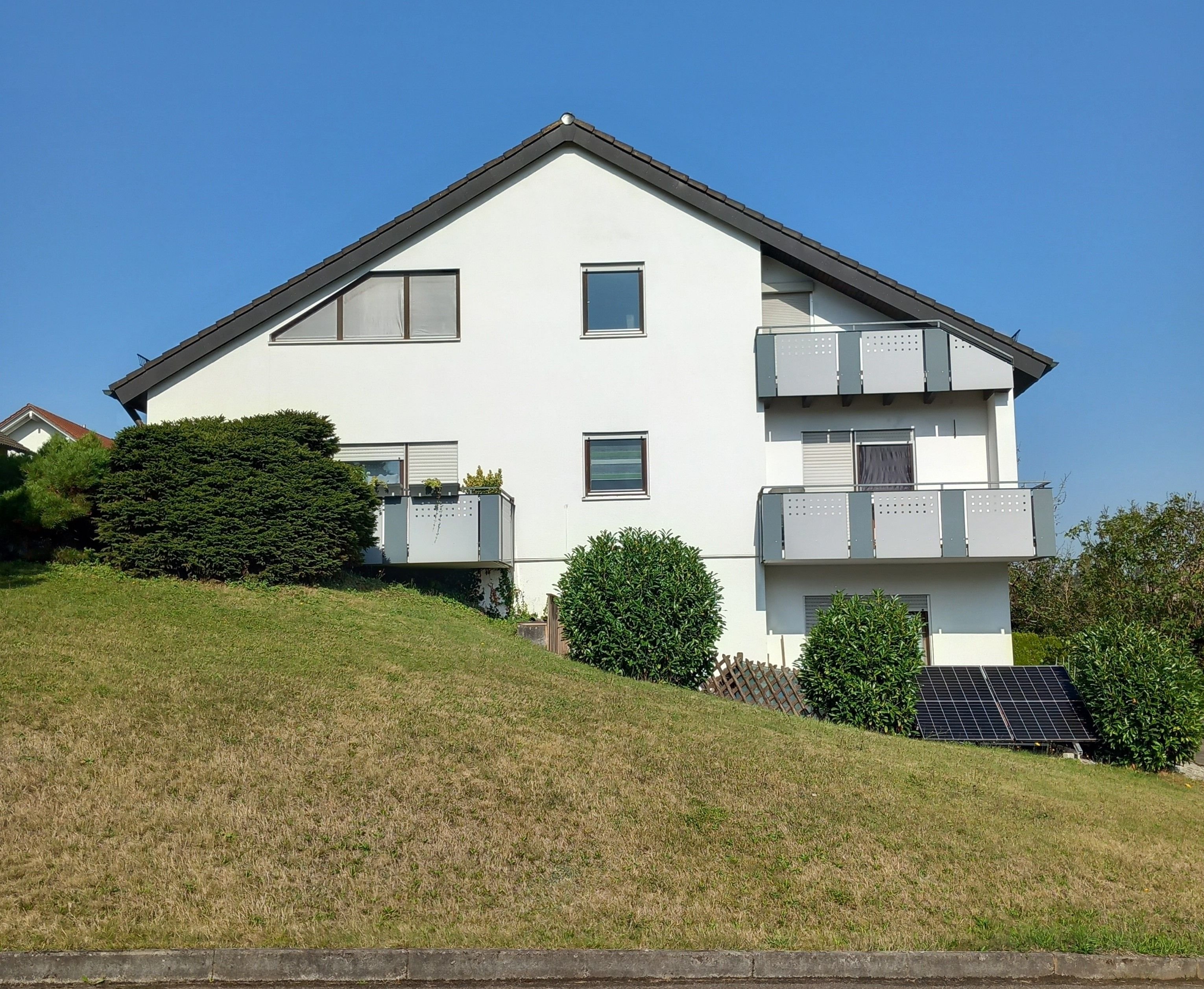 Mehrfamilienhaus zum Kauf 535.000 € 9 Zimmer 250 m²<br/>Wohnfläche 884 m²<br/>Grundstück Waiblingen Aalen 73434