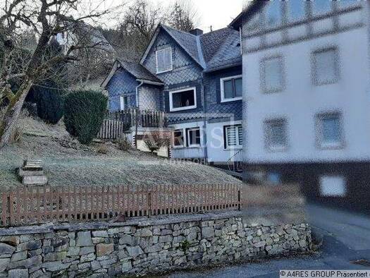 Haus zum Kauf provisionsfrei 63.000 € 116 m² 222 m² Grundstück Feudingen Bad Laasphe 57334