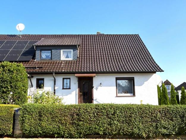 Doppelhaushälfte zum Kauf 200.000 € 4 Zimmer 88 m² 463 m² Grundstück Weißenfels 06667