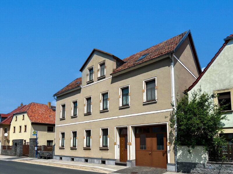 Mehrfamilienhaus zum Kauf 140.000 € 8 Zimmer 172,5 m²<br/>Wohnfläche 285 m²<br/>Grundstück Radeburg Radeburg 01471