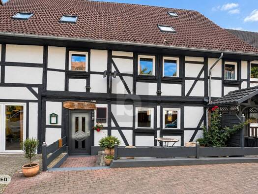 Reihenmittelhaus zum Kauf 165.000 € 7 Zimmer 202 m² 450 m² Grundstück Kalefeld Kalefeld 37589