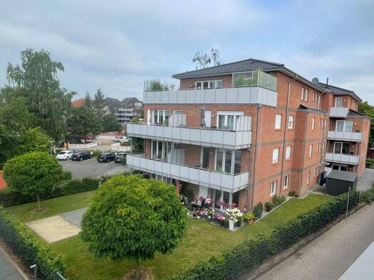 Wohnung zur Miete 1.020 € 3 Zimmer 80 m² 1. Geschoss Berliner Straße 23 Geesthacht 21502