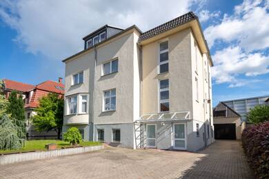 Stadthaus zum Kauf 790.000 € 17 Zimmer 469,1 m² 1.064 m² Grundstück Schwedenstraße 17 Stadtgebiet Süd Neubrandenburg 17033