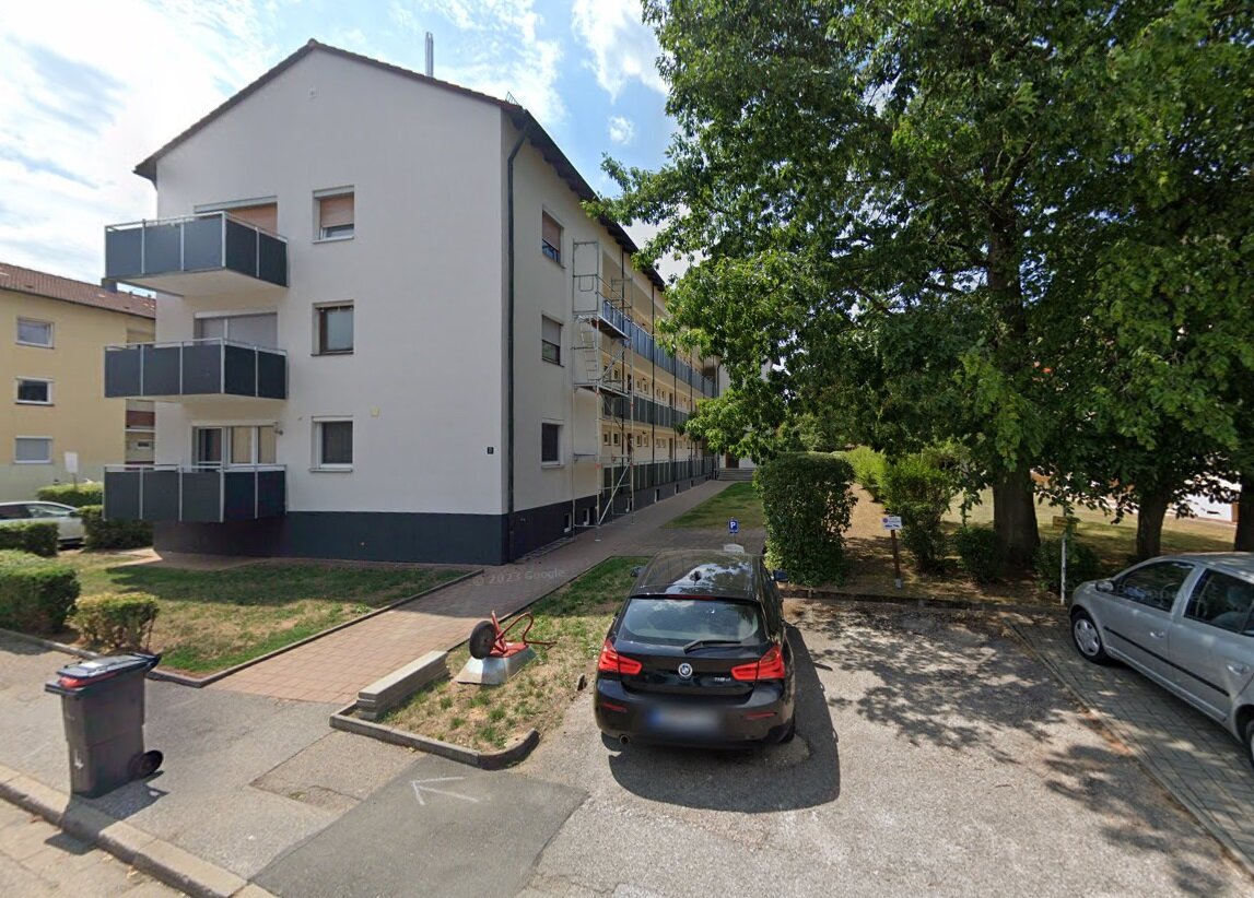 Wohnung zur Miete 1.080 € 4 Zimmer 122 m²<br/>Wohnfläche ab sofort<br/>Verfügbarkeit Frühmeßholzstr. 4 Neunkirchen Neunkirchen am Sand 91233