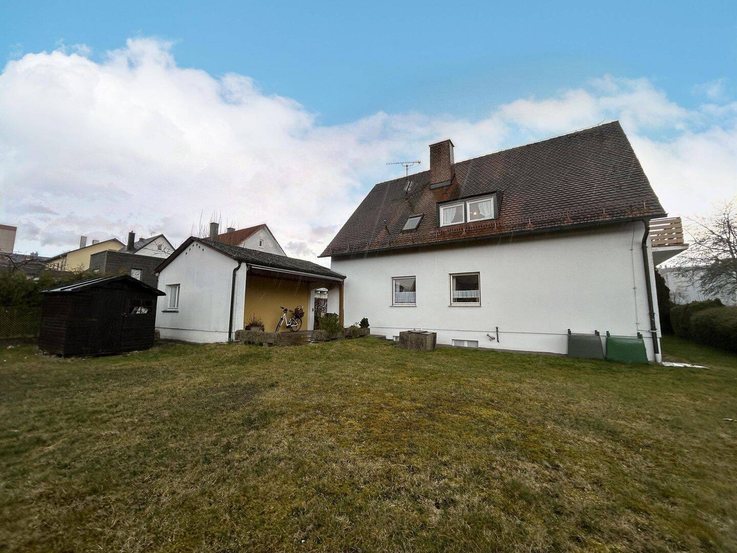 Immobilie in Roding - Zweifamilienhaus in Roding zu verkaufen! - Bild 2