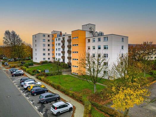 Wohnung zur Miete 860 € 3 Zimmer 78,7 m² 1. Geschoss frei ab sofort Mürwik Flensburg / Mürwik 24944