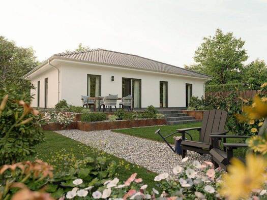 Bungalow zum Kauf 130.000 € 4 Zimmer 109 m² 2.845 m² Grundstück frei ab 22.10.2027 Lichtenberg Lichtenberg/Erzgeb. 09638