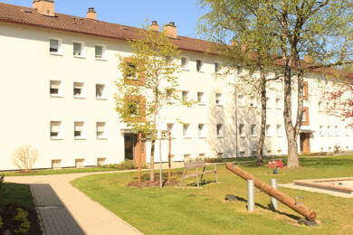 Wohnung zur Miete 696 € 3 Zimmer 63,2 m² 2. Geschoss frei ab 16.06.2025 Altenmarkter Straße 3 Eglsee Trostberg 83308