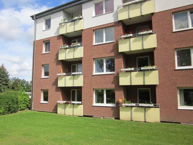Wohnung zur Miete 347 € 2 Zimmer 53,4 m² 3. Geschoss frei ab 01.08.2025 Berliner Straße 26 Lensahn Lensahn 23738