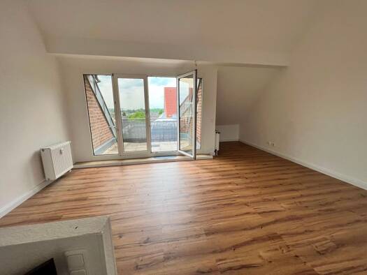 Maisonette zur Miete 1.450 € 3 Zimmer 96 m² Geschoss 3/4 frei ab 15.09.2026 Kölner Landstraße 115 Wersten Stadtbezirk 9 40591