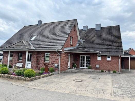 Mehrfamilienhaus zum Kauf 685.000 € 8 Zimmer 245 m² Blekendorf Blekendorf 24327