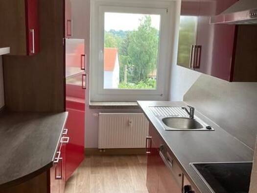 Wohnung zur Miete 320 € 3 Zimmer 60 m² 4. Geschoss frei ab 01.01.2027 Rudolf-Breitscheid-Straße 28 Gersdorf 09355