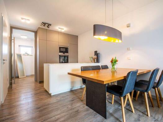 Penthouse zum Kauf 341.000 € 2 Zimmer 61,4 m² Sallern-Gallingkofen Regensburg / Sallermühle 93057