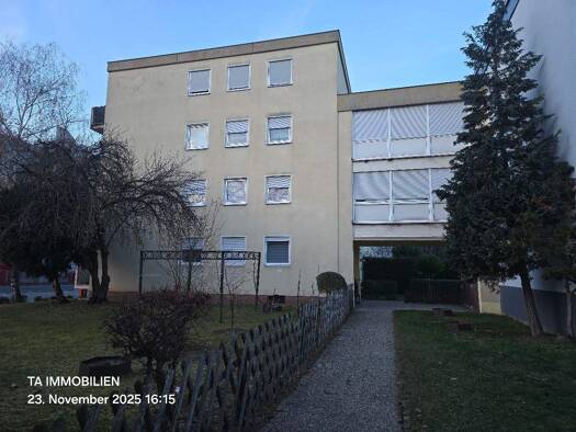 Wohnung zum Kauf 299.000 € 3 Zimmer 89 m² 4 Geschosse frei ab 01.02.2026 Sigmundstraße 219 Kleinreuth b Schweinau Nürnberg 90431