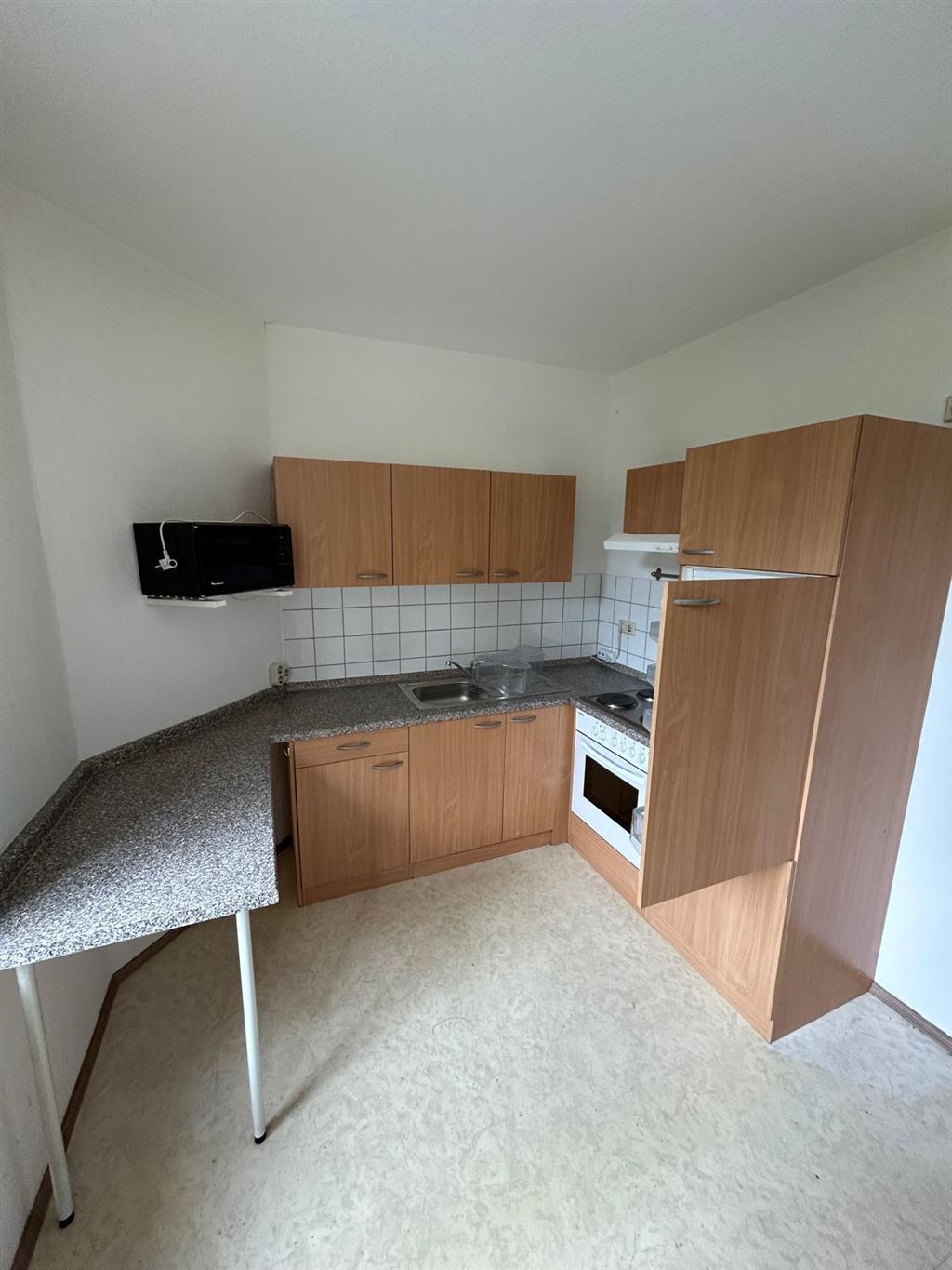 Wohnung zur Miete 218 € 1 Zimmer 54,5 m²<br/>Wohnfläche ab sofort<br/>Verfügbarkeit Heinrich-Schütz-Straße 116 Yorckgebiet 231 Chemnitz 09130