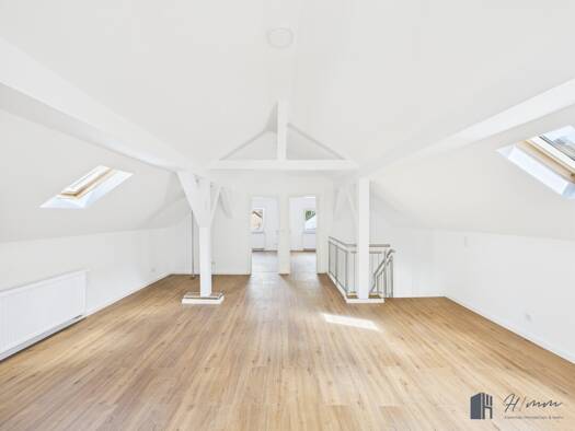 Einfamilienhaus zum Kauf 320.000 € 7 Zimmer 237,6 m² 286 m² Grundstück Rheinbrohl 56598