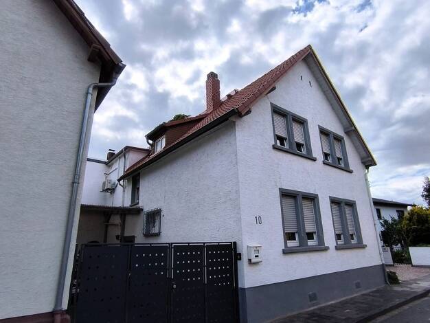 Einfamilienhaus zum Kauf 639.000 € 7 Zimmer 164 m² 379 m² Grundstück Kelsterbach 65451