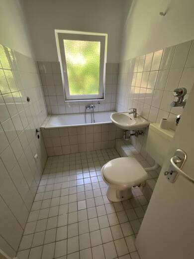 Wohnung zur Miete 439 € 3 Zimmer 60,4 m² 1. Geschoss frei ab 27.06.2025 Breslauer Straße 13 Plettenberg Plettenberg 58840