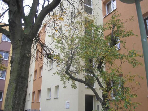 Wohnung zur Miete 539 € 3 Zimmer 73,7 m² 2. Geschoss frei ab 31.10.2026 Krönerstraße 56 Anger-Crottendorf Leipzig 04318