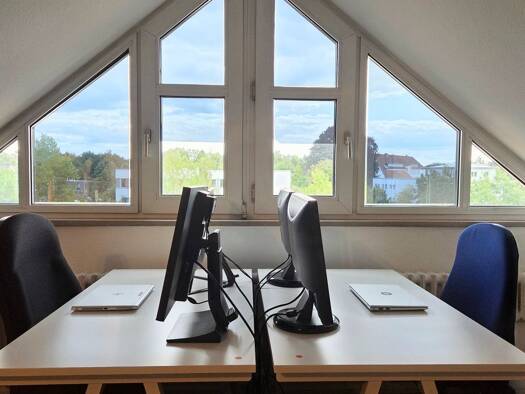 Büro zur Miete provisionsfrei 235 € 2 Zimmer 30 m² Bürofläche Heinz-Beusen-Stieg Ahrensburg 22926