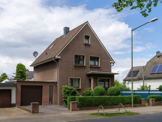 Mehrfamilienhaus zum Kauf 289.000 € 5 Zimmer 120 m² 543 m² Grundstück Lünen-Süd Lünen 44532
